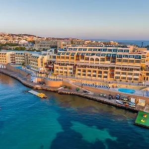 **** Hotel Verdi St George's Bay Marina Malta