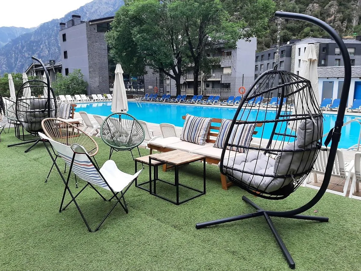Hotel & Aparthotel Cosmos Escaldes 3*,